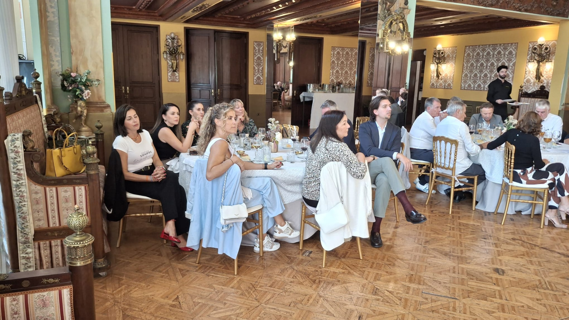 The four tables in the hall of the Real Liceo Casino de Alicante